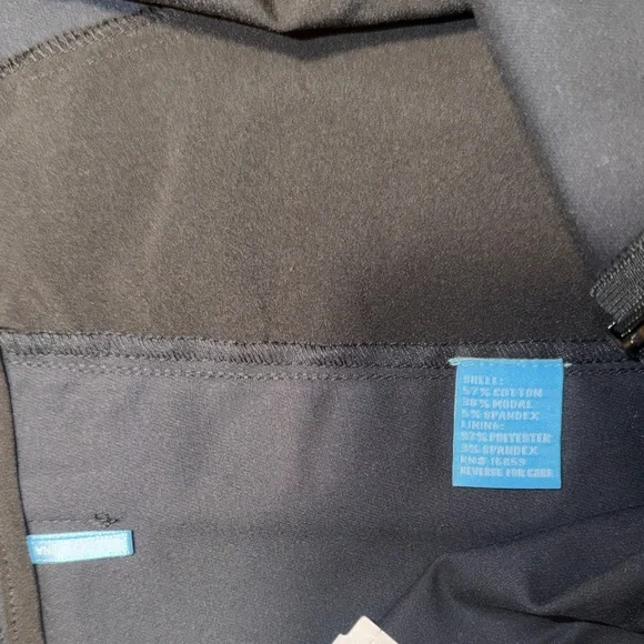 J. McLaughlin Black Skort - Picture 8 of 9